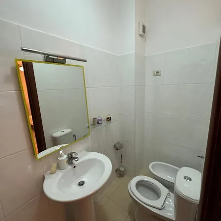 Lägenhet 3 Bedrooms *